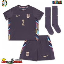Camisa de Futebol Inglaterra Kyle Walker #2 Equipamento Secundário Infantil Europeu 2024 Manga Curta (+ Calças curtas)